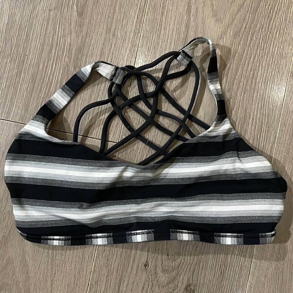 Lululemon Sports Bra